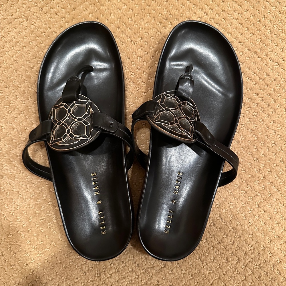 Women’s Kelly & Katie Sandals- size 7.5